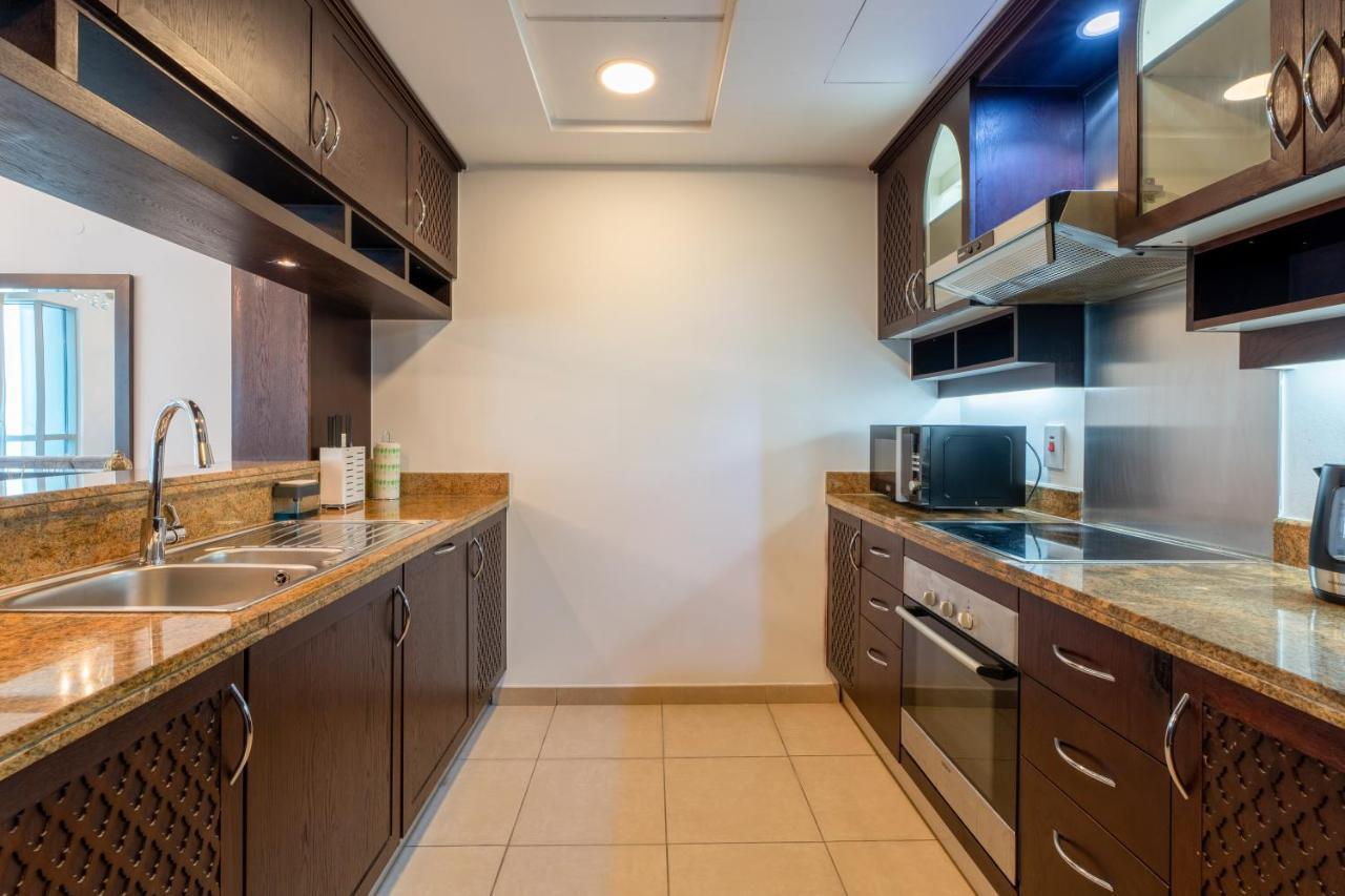 Ina Homes - Residences Tower 1 Upper Floor Дубай Екстериор снимка