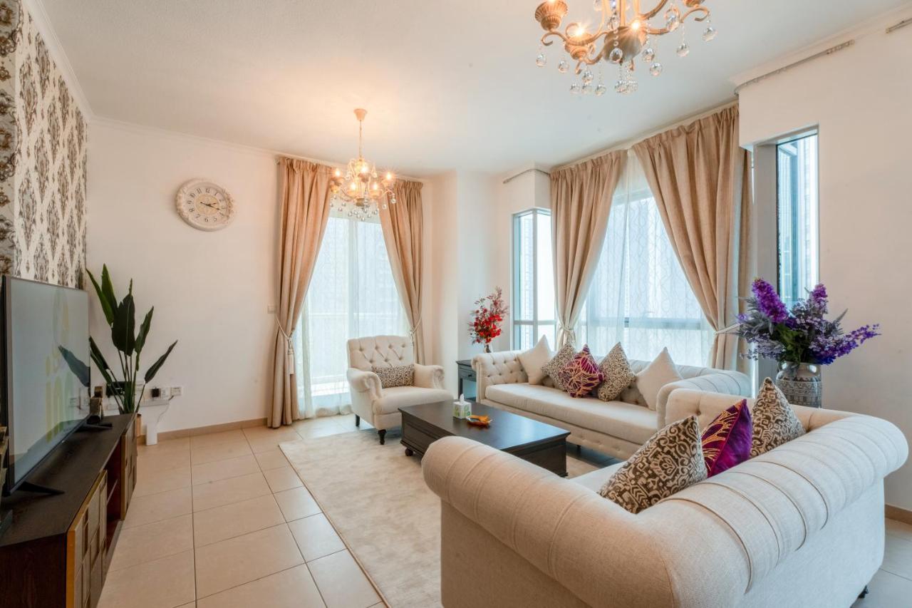 Ina Homes - Residences Tower 1 Upper Floor Дубай Екстериор снимка